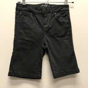 Celebrity Pink Girls Bermuda Black Shorts, SZ 12, EUC